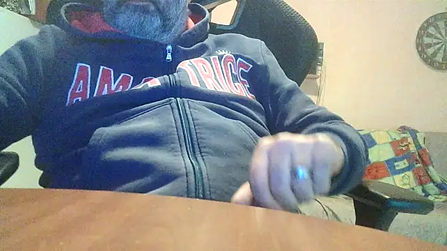 Snapshot of lanata chatting on February 11, 1:41 am lanata online show from February 11, 1:41 am