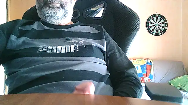 Snapshot of lanata chatting on March 17, 9:44 am lanata online show from March 17, 9:44 am