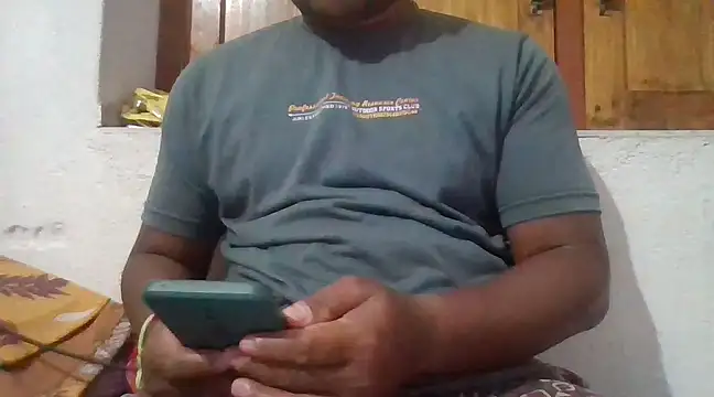 Snapshot of Mohan_Patel_35 chatting on February 12, 2:21 pm Mohan Patel 35 online show from February 12, 2:21 pm