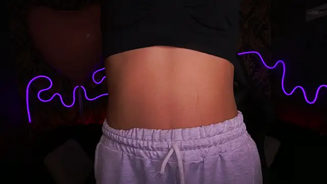 Snapshot of CharmMocco chatting on February 20, 7:23 am CharmMocco online show from February 20, 7:23 am