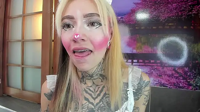 Snapshot of miss___angel chatting on January 10, 6:09 pm miss angel online show from January 10, 6:09 pm