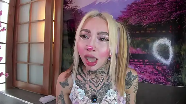 Snapshot of miss___angel chatting on January 16, 5:50 pm miss angel online show from January 16, 5:50 pm