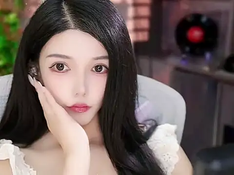 Snapshot of vv-77 chatting on September 22, 2:19 pm vv-77 online show from September 22, 2:19 pm