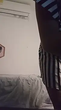 Dhalila  online show from October 17, 5:43 am