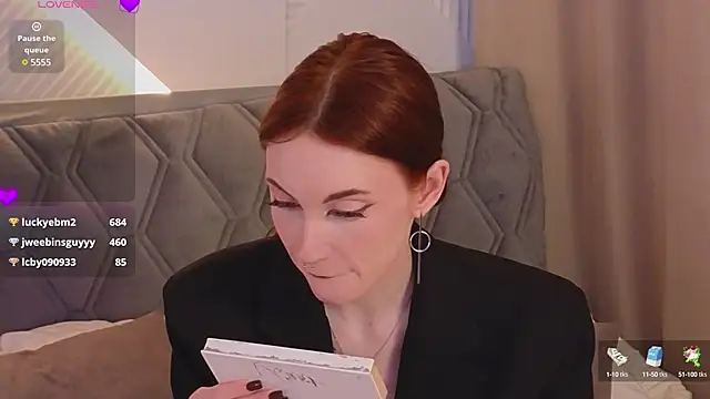 Snapshot of JoYung chatting on March 4, 11:29 am JoYung online show from March 4, 11:29 am