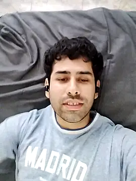 danicrux online show from March 19, 7:06 pm