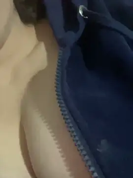 Snapshot of salma74779 chatting on March 18, 8:26 pm salma74779 online show from March 18, 8:26 pm