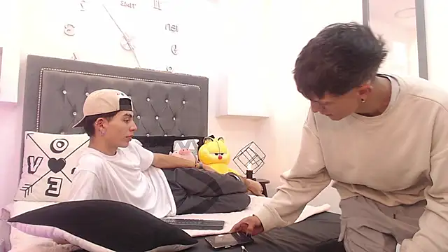 MaikyCooper online show from March 8, 4:12 am