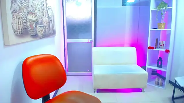 Snapshot of Katelady chatting on February 21, 11:55 am Katelady online show from February 21, 11:55 am