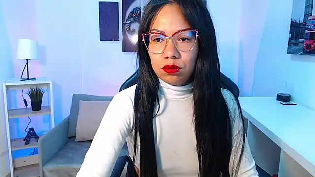 Snapshot of Katelady chatting on October 14, 11:00 am Katelady online show from October 14, 11:00 am