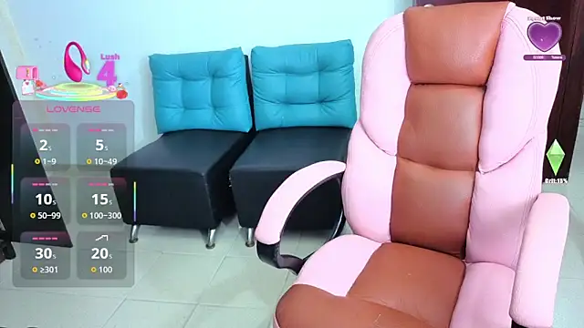 Snapshot of atenea_02_love chatting on November 6, 2:45 am atenea 02 love online show from November 6, 2:45 am