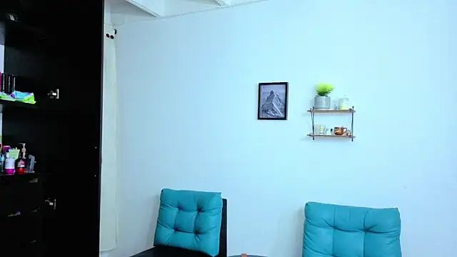 Snapshot of atenea_02_love chatting on November 19, 10:54 pm atenea 02 love online show from November 19, 10:54 pm