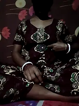 Snapshot of CuteRani001 chatting on November 8, 10:48 am CuteRani001 online show from November 8, 10:48 am