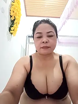 Snapshot of Baby-bigtits2024 chatting on March 8, 8:33 am Baby-bigtits2024 online show from March 8, 8:33 am