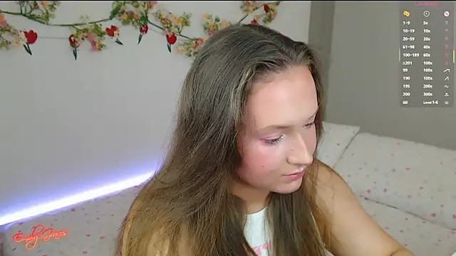 EmilyxxGraces online show from April 17, 10:02 pm