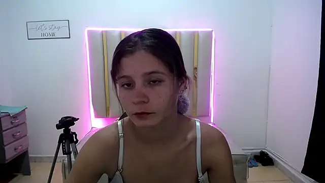 Snapshot of flakita_sexyhot chatting on October 3, 10:01 am flakita sexyhot online show from October 3, 10:01 am