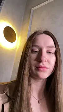 Snapshot of Jackie_White_ chatting on December 15, 2:38 am Jackie White online show from December 15, 2:38 am