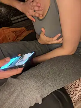 Snapshot of slust64 chatting on March 7, 6:43 pm slust64 online show from March 7, 6:43 pm