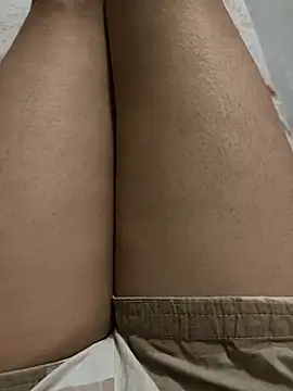 Snapshot of slust64 chatting on October 7, 6:16 pm slust64 online show from October 7, 6:16 pm