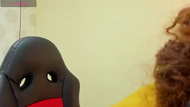 Snapshot of MELINAMARTINS chatting on November 1, 12:40 pm MELINAMARTINS online show from November 1, 12:40 pm