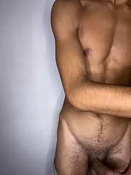 Snapshot of Hamza-Maroki chatting on October 2, 9:11 pm Hamza-Maroki online show from October 2, 9:11 pm