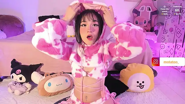 Snapshot of sussanx chatting on March 11, 9:15 pm sussanx online show from March 11, 9:15 pm