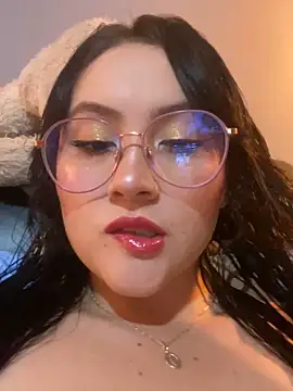 Snapshot of ValentinaOrtiz3 chatting on October 12, 11:26 pm ValentinaOrtiz3 online show from October 12, 11:26 pm
