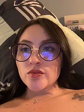 ValentinaOrtiz3 online show from May 16, 2:52 am