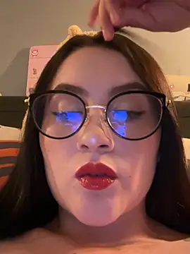 ValentinaOrtiz3 online show from June 1, 11:17 pm