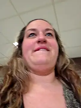 justtess online show from March 30, 3:24 pm