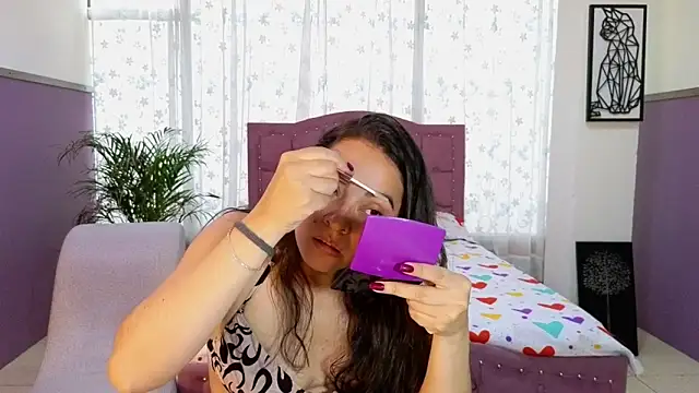 Snapshot of sweet_ahinara chatting on September 12, 8:20 pm sweet ahinara online show from September 12, 8:20 pm