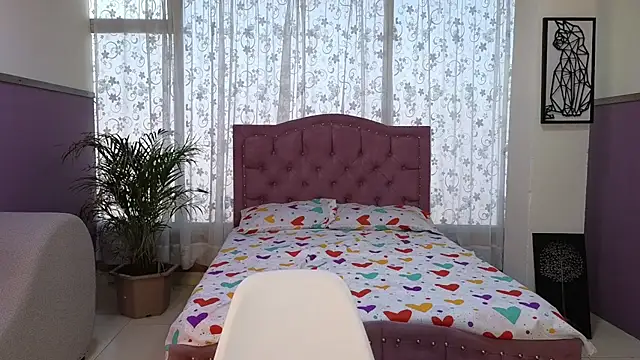 Snapshot of sweet_ahinara chatting on September 13, 8:52 pm sweet ahinara online show from September 13, 8:52 pm