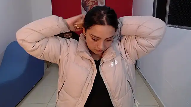 Snapshot of sweet_ahinara chatting on October 20, 7:14 pm sweet ahinara online show from October 20, 7:14 pm