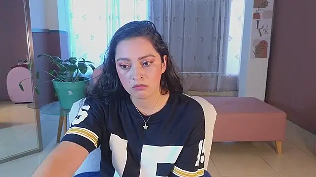 Snapshot of sweet_ahinara chatting on November 29, 7:50 pm sweet ahinara online show from November 29, 7:50 pm