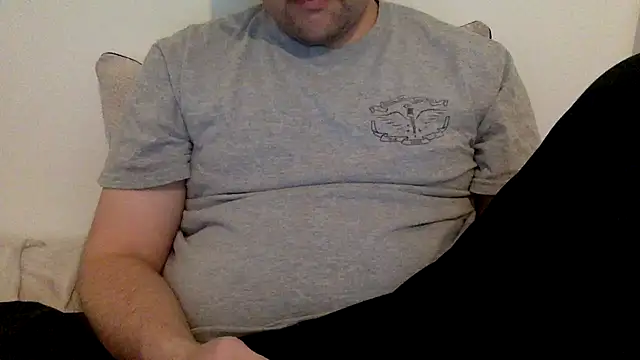 Snapshot of Milflover96 chatting on February 24, 6:58 pm Milflover96 online show from February 24, 6:58 pm