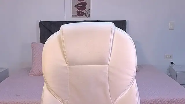 sara sharma  online show from October 24, 1:40 pm