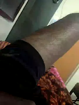 Snapshot of venky2026 chatting on February 11, 10:37 am venky2026 online show from February 11, 10:37 am