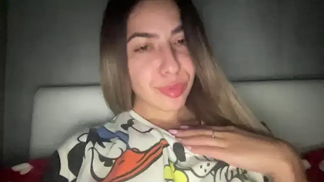 sarrah rossy online show from November 6, 10:21 pm