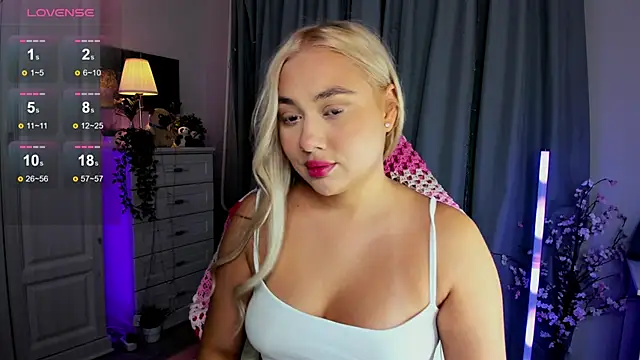  Loneve   online show from December 4, 3:21 pm