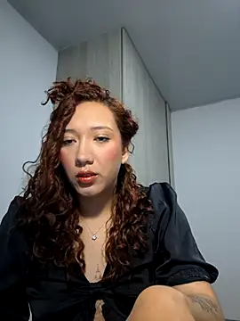 celeste1204 online show from February 9, 7:30 pm