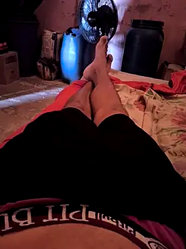 Snapshot of DamAlves49 chatting on November 18, 12:20 pm DamAlves49 online show from November 18, 12:20 pm