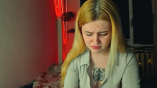 Snapshot of Alexa_Pirs chatting on March 8, 8:03 pm Alexa Pirs online show from March 8, 8:03 pm