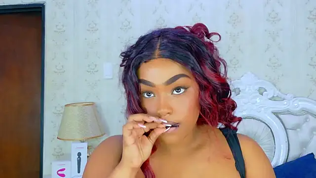 TianahGlow online show from November 8, 8:51 pm