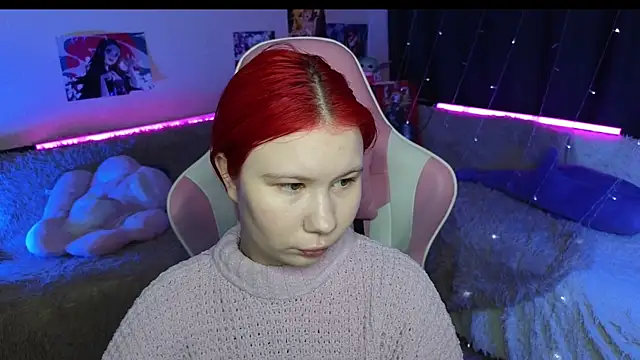 Little kitsune1707 online show from March 13, 12:37 am