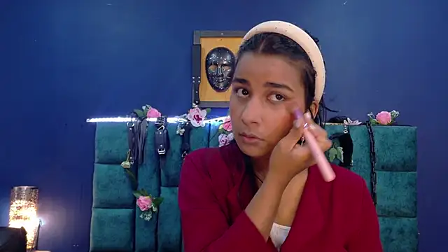 Snapshot of MariamLaraa chatting on March 22, 11:11 am MariamLaraa online show from March 22, 11:11 am