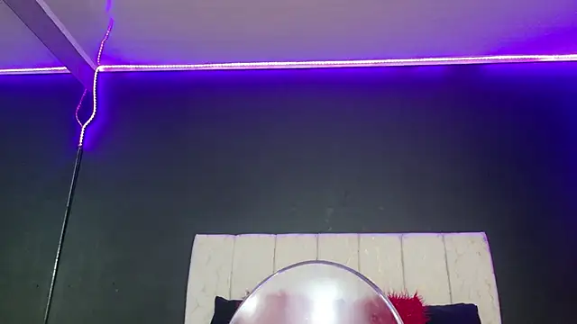 Snapshot of MariamLaraa chatting on September 19, 3:24 pm MariamLaraa online show from September 19, 3:24 pm