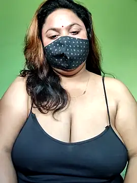 rani130 online show from February 18, 1:45 am