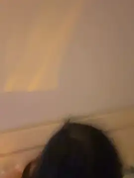 Snapshot of jinj-a chatting on February 13, 2:20 pm jinj-a online show from February 13, 2:20 pm