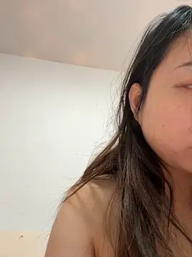 Snapshot of jinj-a chatting on February 22, 3:12 am jinj-a online show from February 22, 3:12 am