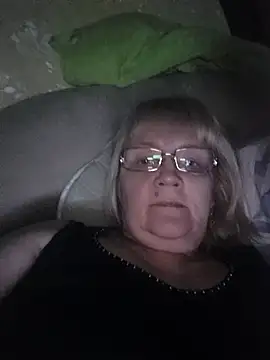 Violet5364 online show from November 28, 9:06 pm